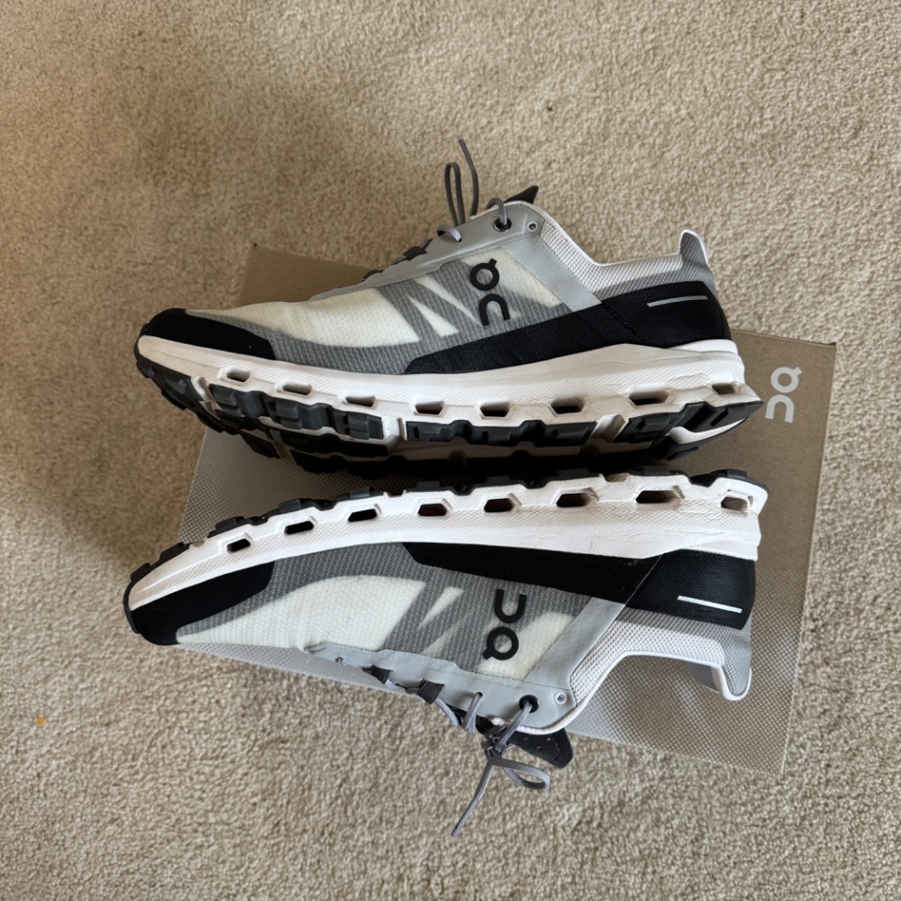 On Cloudvista running shoes